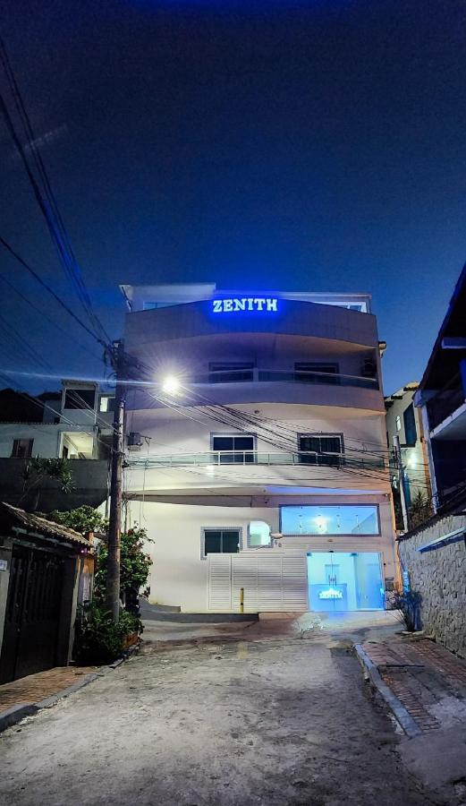 Acomodação com café da manhã  Zenith Arraial do Cabo