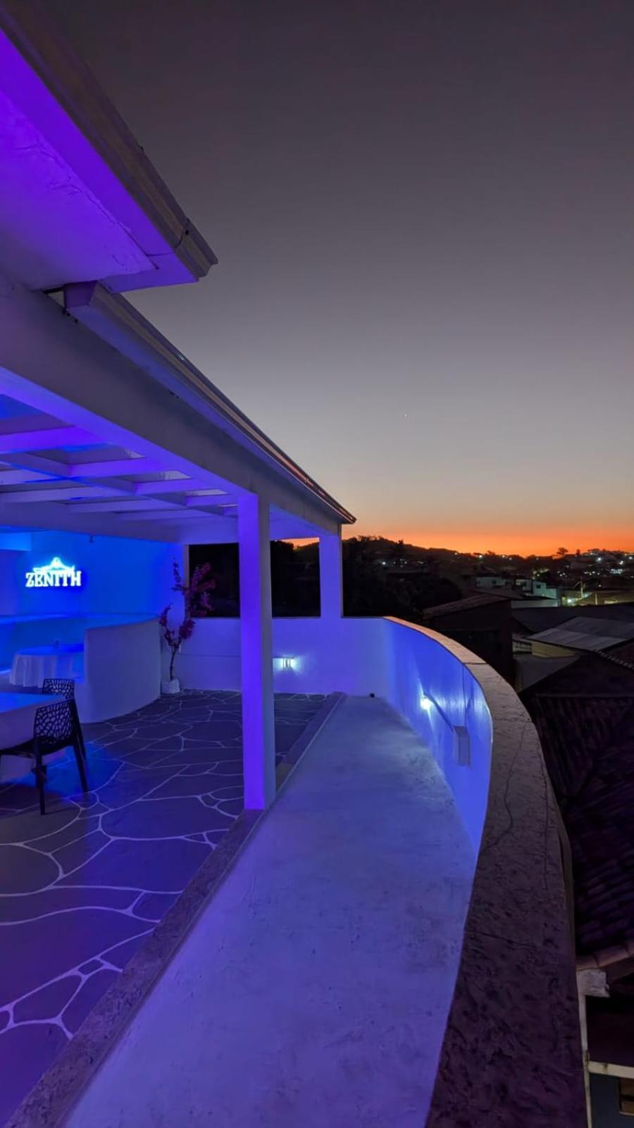 Zenith Acomodação com café da manhã 